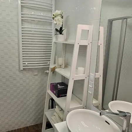 Infinity Lellemarine