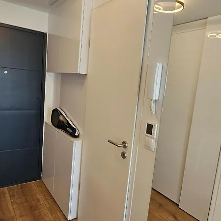 Infinity Lellemarine *