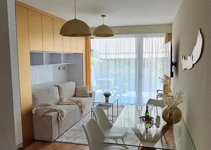 Infinity Lellemarine Apartment