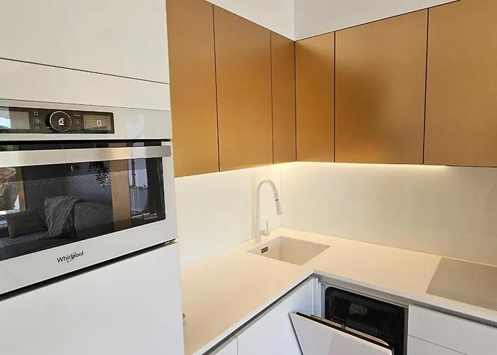 Infinity Lellemarine Apartment