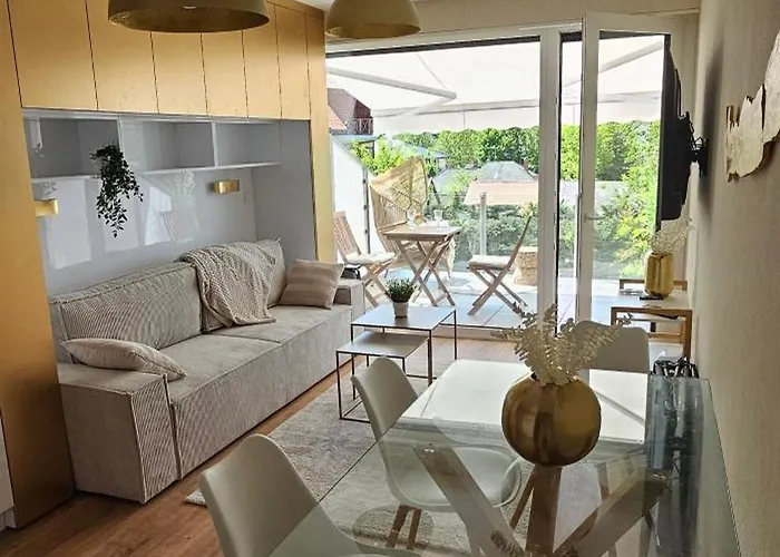 Infinity Lellemarine Apartment *