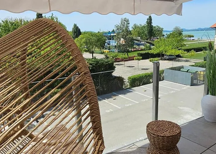 Infinity Lellemarine *